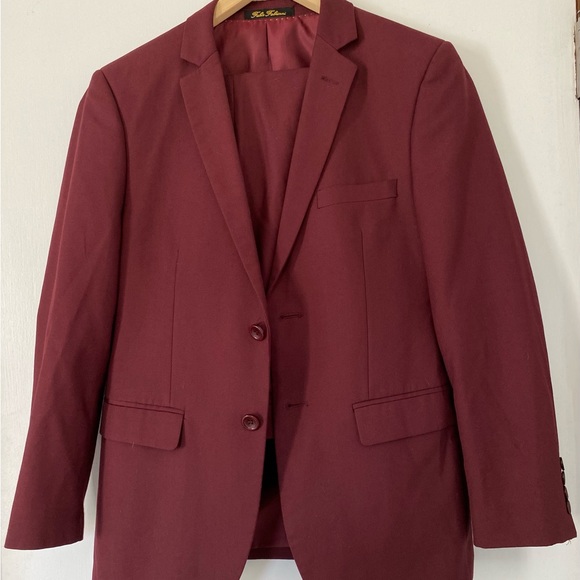 Maroon Suit - Picture 3 of 8